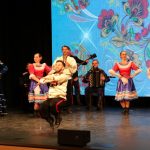 В Ломоносовском Доме культуры состоялся большой праздничный концерт для блокадников и ветеранов ВОВ